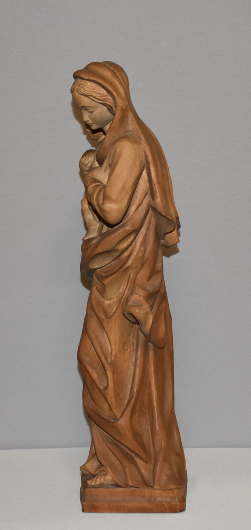Heilige Madonna, Holz geschnitzt, 20. Jhd.